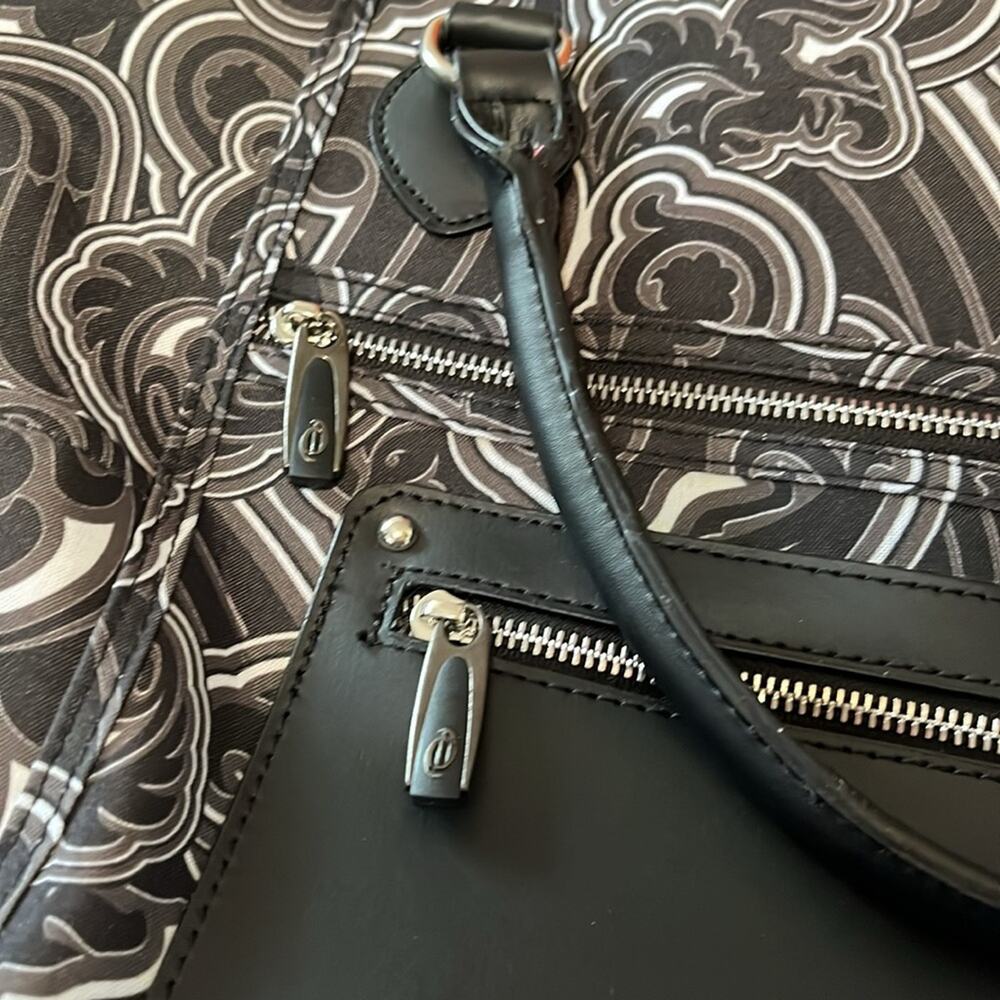 CalPak Zanny Legacy 21” Laptop Tote Carry-on Bag NWT Retails $139 - Picture 8 of 16
